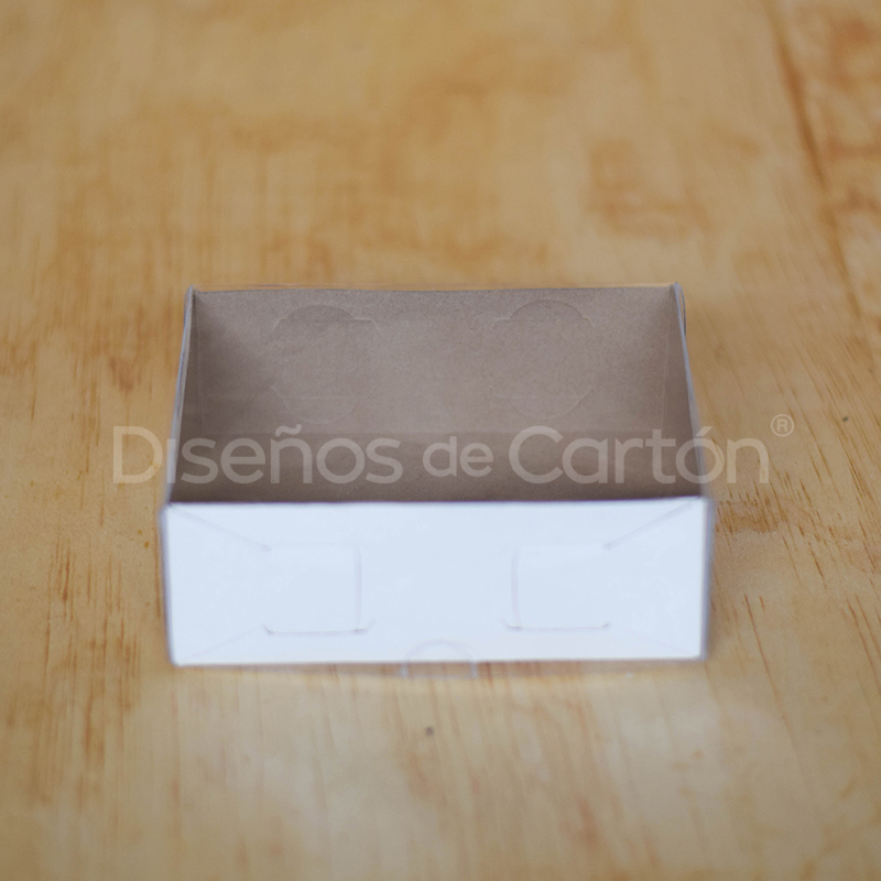 Cajas De Carton Con Tapa